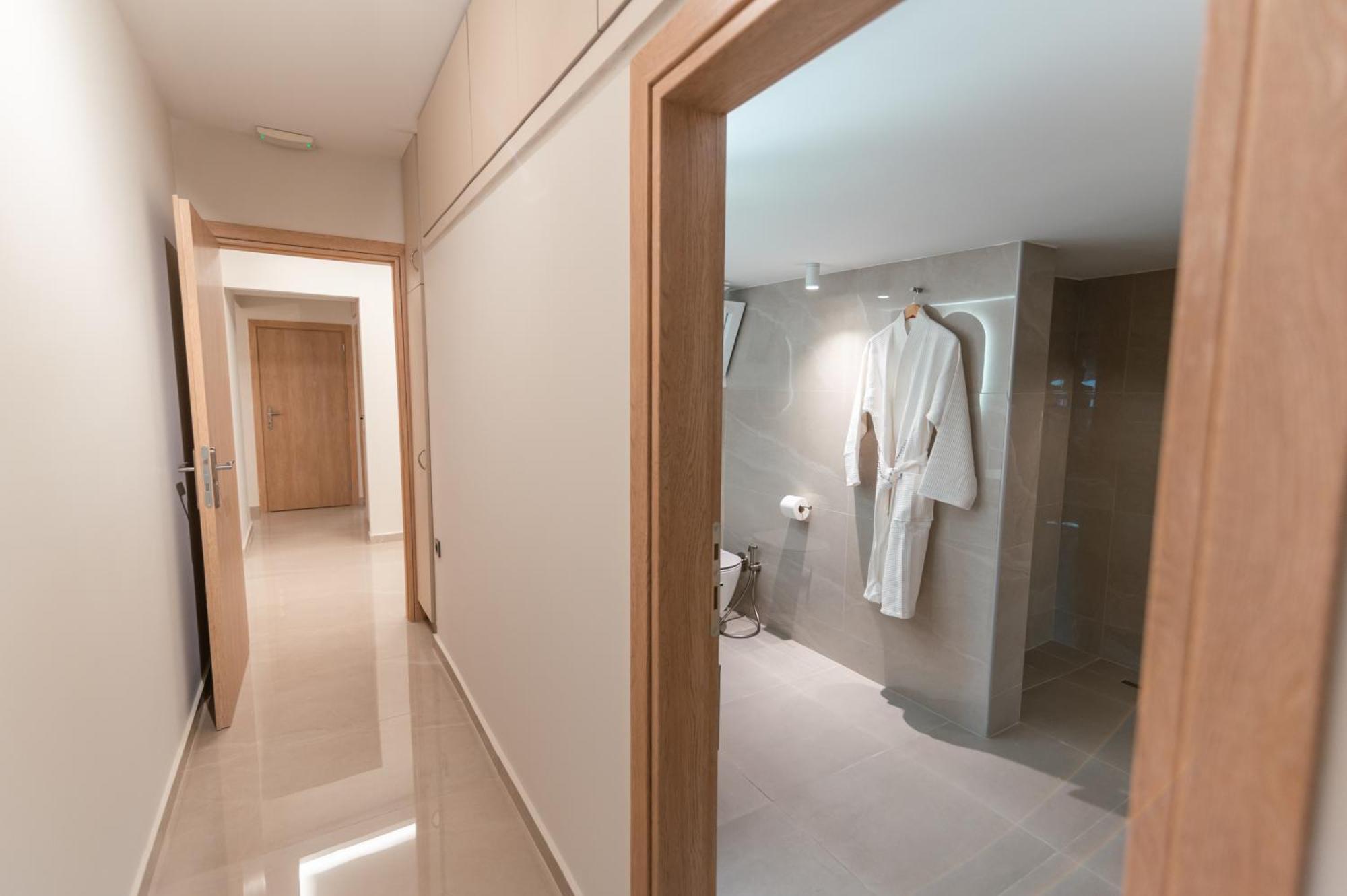 Apartment Suite Byron 科斯镇 外观 照片