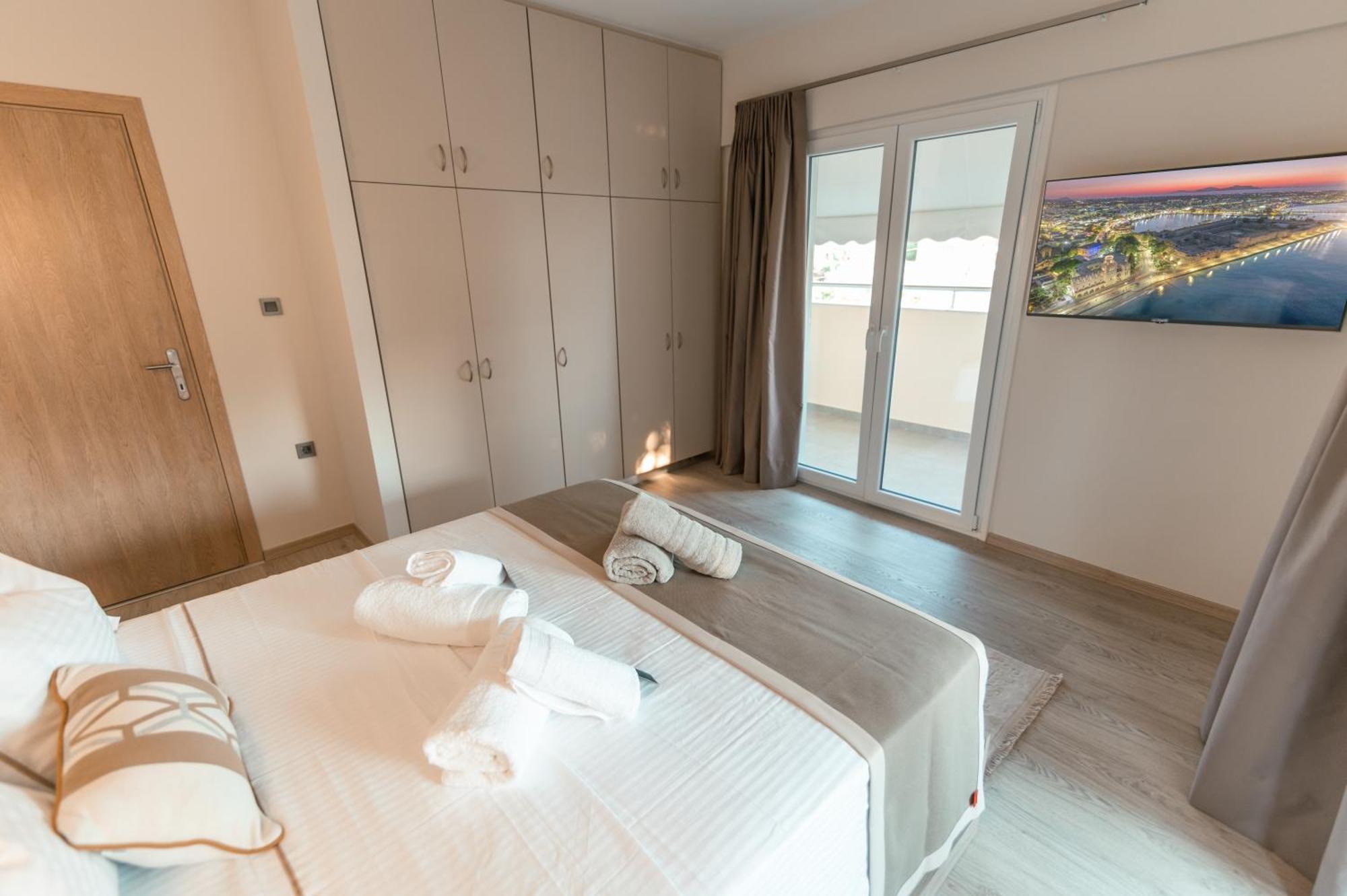 Apartment Suite Byron 科斯镇 外观 照片